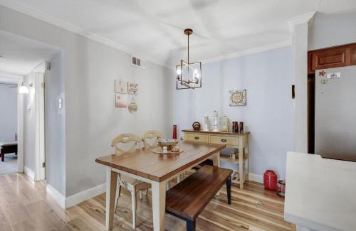 Far North Dallas Apartment | Heart of Dallas - Cozy Apt 2Bed Pool Green