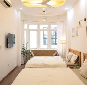 Hoan Kiem Apartment | Heart of Hoàn Kiếm Spacious & cozy studio 4pax