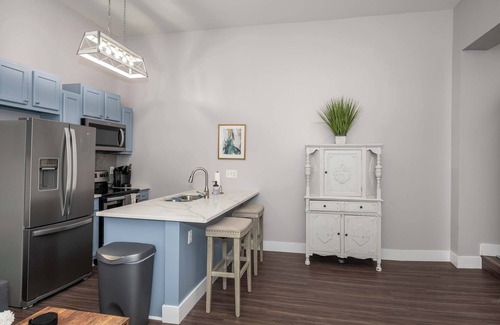Covington Condo | Heart of Mainstrasse 2