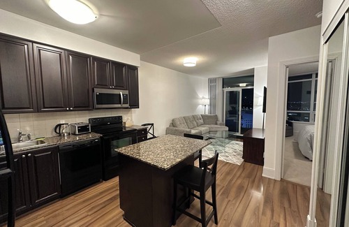 Fairview Condo | Heart of Mississauga CONDO!