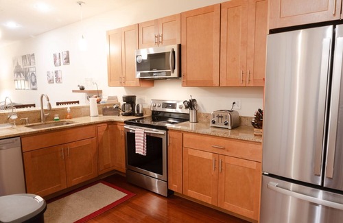Morgantown House | Heart of Morgantown: 1 Mile to High Street! Fabulous House!