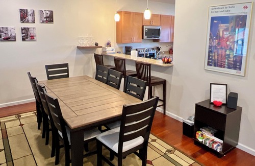 Morgantown House | Heart of Morgantown: 1 Mile to High Street! Fabulous House!