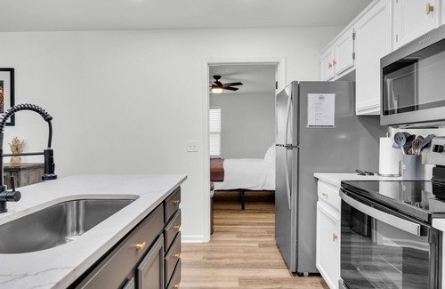 Starkville House | Heart of MSU Modern Townhouse by OneHometown Getaways