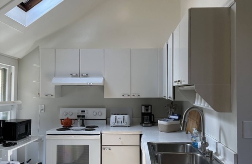 Oak Bluffs Condo | Heart of Oak Bluffs, No Car Needed! Ocean Views, Walk to Everywhere!