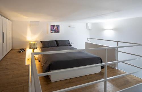 Zona Risorgimento Apartment | Heart of Porta Venezia - Cozy City Loft - 2mts to M4 metro