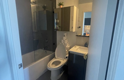Little Portugal Condo | Heart of Queen West! Perfect 1bedroom condo with terrace and view