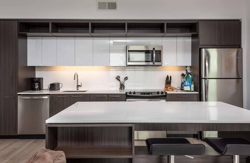Reston Apartment | Heart of Reston Town Center | Fully Furnished | nr IAD
