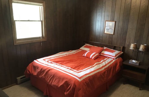 Shawano House | Heart of the Mooseyards!