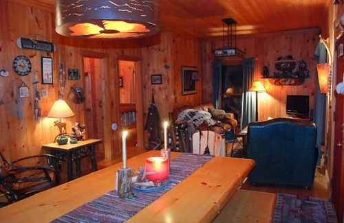 Grand Marais Cabin | HeartRock Haven on Leo