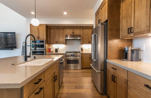 Ponderosa Palisades House | Heartwood Highview, 4 BDRM, Club Amenities Included!