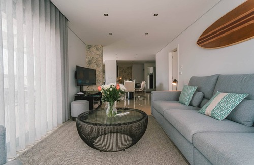 Peniche Apartment | Heated 3 bedroom penthouse w/jacuzzi in Baleal
