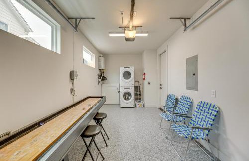 Chestnut House | Heated Cowboy Pool Modern Austin Retreat