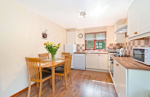 Ashford House | Heated Indoor Swimming Pool, beautiful 2 bed lodge set in woodland.