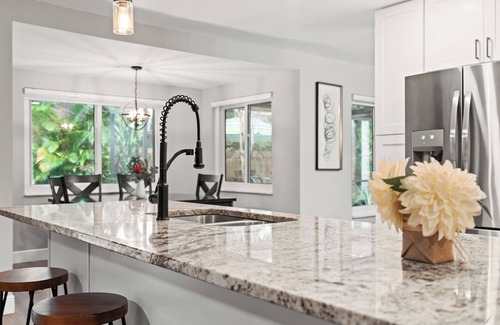 Palm Harbor House | Heated pool. 4-bedroom house. 6.9 miles to honeymoon Beach.