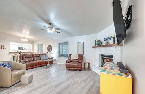 Spring Hill House | Heated Pool & 4-in-1 Grill: Spring Hill Haven!