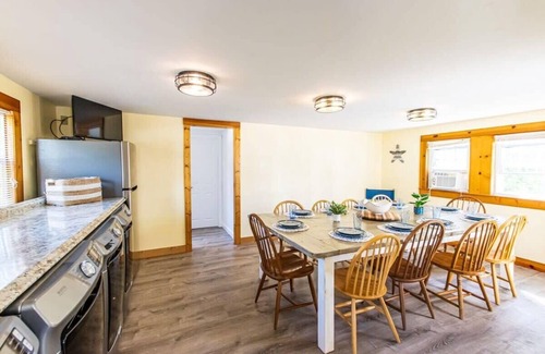 South Harwich House | Heated Pool AC 1/2 Mile to Beach!