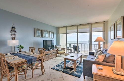 Galveston Apartment | Heated Pool and Beach View Galveston Resort Condo!