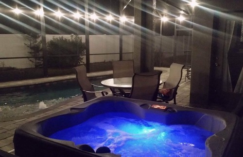 Winter Haven House | Heated Pool and Hot tub-near Legoland, Disney, Theme parks