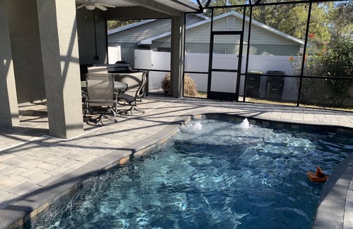 Winter Haven House | Heated Pool and Hot tub-near Legoland, Disney, Theme parks