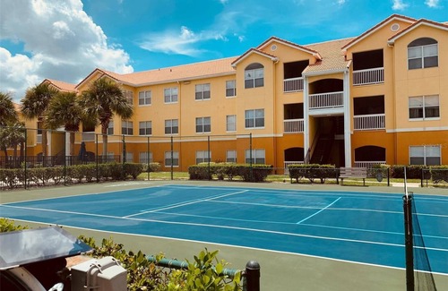 Seminole Condo | Heated Pool🏊‍♂️Beach 5min Drive🏖Gated Complex🍹Grill🔥🌞🏝