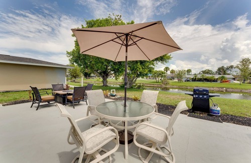 Oakland Hills Cottage | Heated Pool: Canal-front Rotonda West Retreat