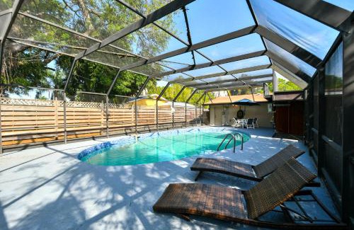 Sarasota House | Heated Pool Home - VERY close to Siesta Beach, Restaurants & Shops!