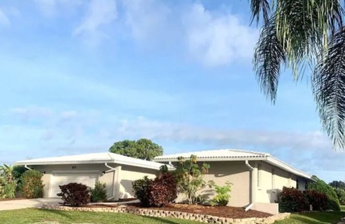 Oakland Hills House | Heated Pool House On Golf Course/7 min from Beach - Discounted