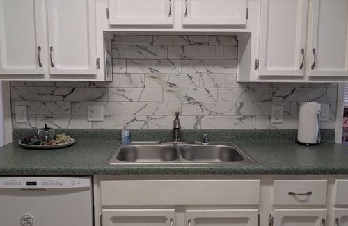 El Paso House | Heated pool, one-story & great location. Delighted House.