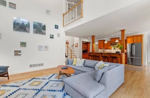 Saratoga Springs House | Heated Pool open through October & Hot Tub!