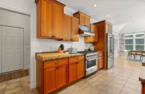Saratoga Springs House | Heated Pool open through October & Hot Tub!