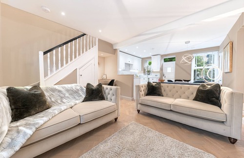 Bowness-on-Windermere Cottage | Heather Mere Cottage - sleeps 4 in newly renovated property