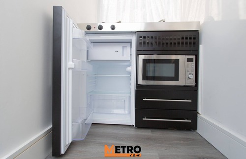 George Green Apartment | Heathrow Windsor Apart Hotel