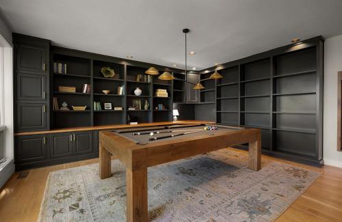 Big Canoe House | Heaven and Earth - Luxury Accomodations, Breathtaking Mountain Views, Game Rooms + More!