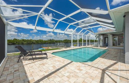 Alabama Grove Terrace House | Heaven Found! Stunning River Views & Pool - Villa Island Sunset - Roelens Vacations