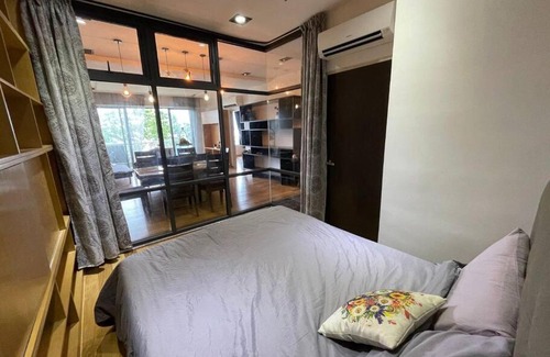 Likas Apartment | Heaven in city with full seaview 2 cozy BR BAY 21
