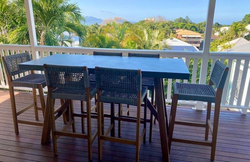 North Ward House | Heaven in Paradise on Stanley