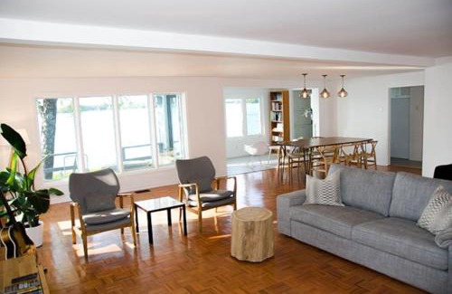 Consecon House | Heaven on Huycks Bay