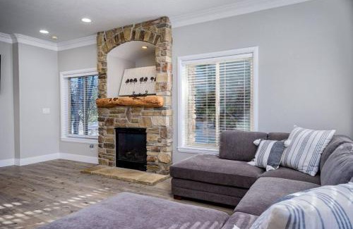 Ogden House | Heaven's Gate with Resort Amenities