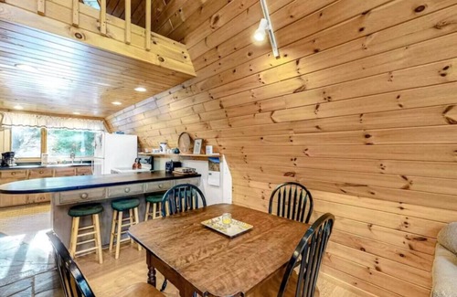 Greenville Cabin | Heavenly Hideaway at Moosehead Lake