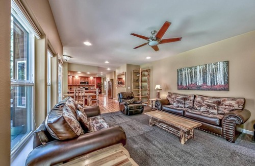 Montgomery Estates House | Heavenly Pines Place - Hot Tub, Games, Great Yard, A/C, Close to Heavenly