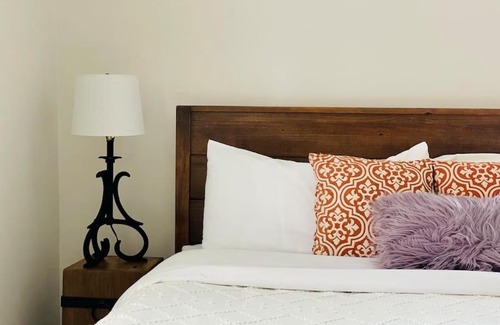 Evansville Apartment | Heavensville Haven - One bedroom apartments