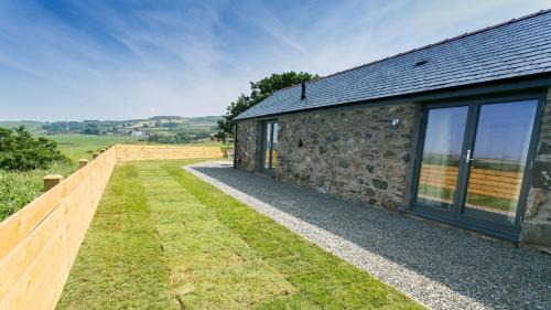 Cylch-Y-Garn House | Hebog