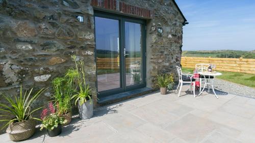 Cylch-Y-Garn House | Hebog