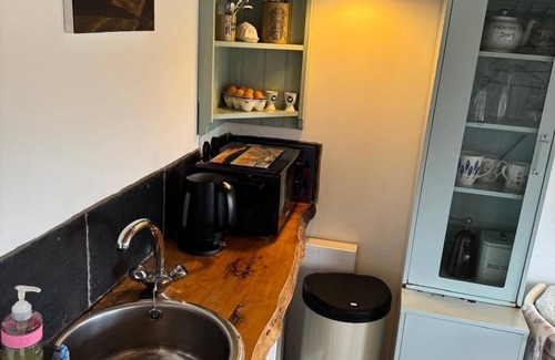 Isle of Lewis Cottage | Hebridean Hideaway - converted weaver's shed in secluded location