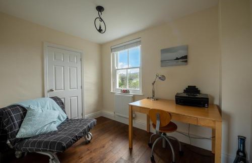 St Brides House | Heddwch - Beach House in Heart of Broad Haven for 14