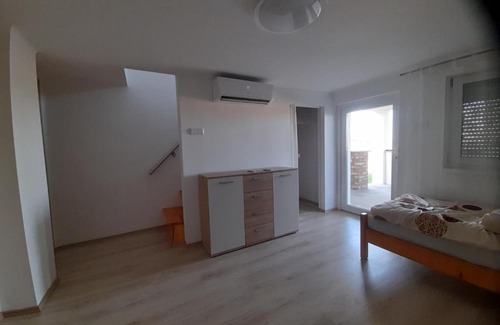 Sarvar House | Hegytető Vendégház