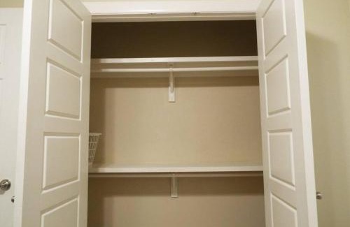 McAllen Apartment | Heights at Mcoll Luxury Condo #2