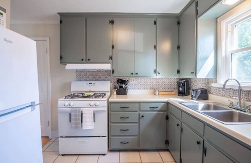 Peoria Heights House | HEIGHTS HOMESTEAD - a farmhouse style cottage