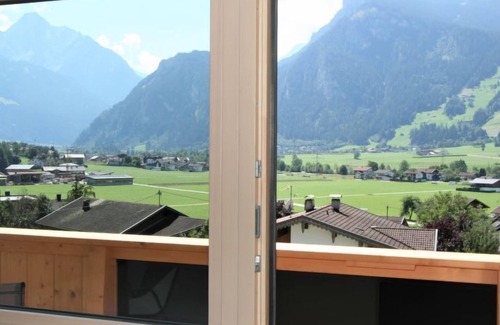 Ramsau im Zillertal Apartment | Heimatblick by Interhome