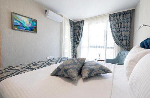Saints Constantine and Helena Apartment | Helena Holiday B